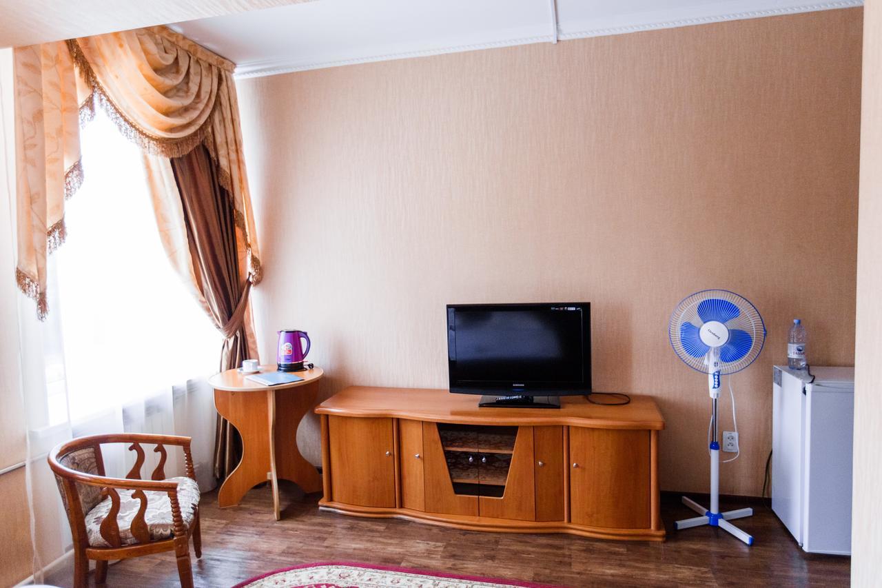 Hotel Altay Leninogorsk Exterior photo